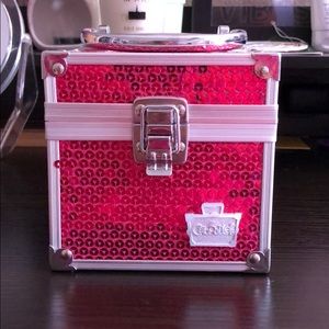 Canoodles pink sequin clipped case